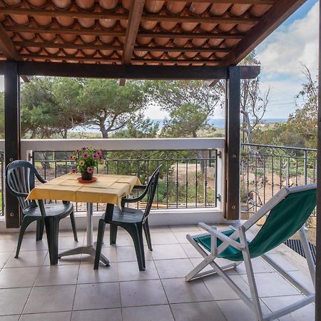 Casa Vacanze Cala Sapone SantʼAntìoco Екстериор снимка