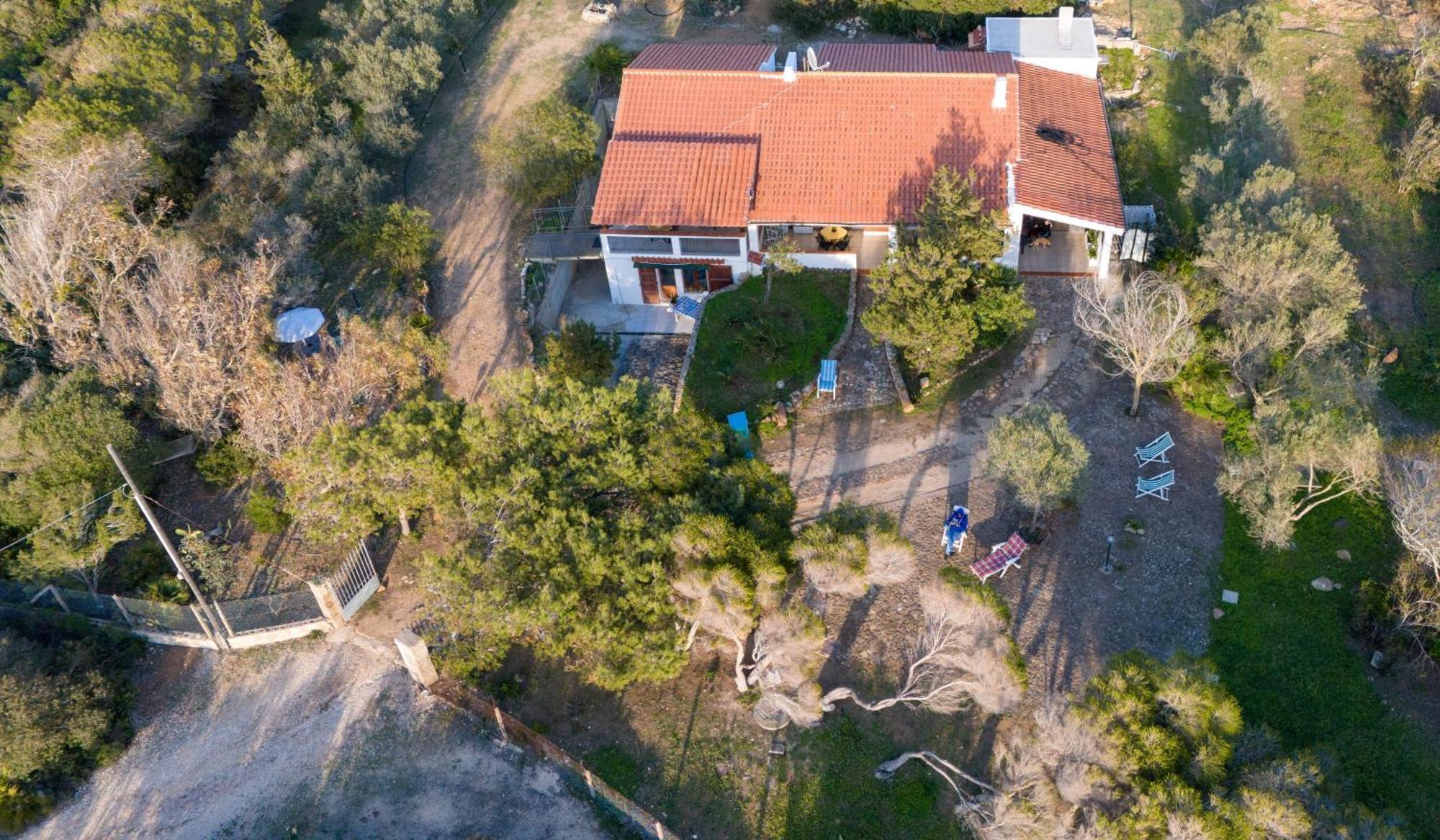 Casa Vacanze Cala Sapone SantʼAntìoco Екстериор снимка