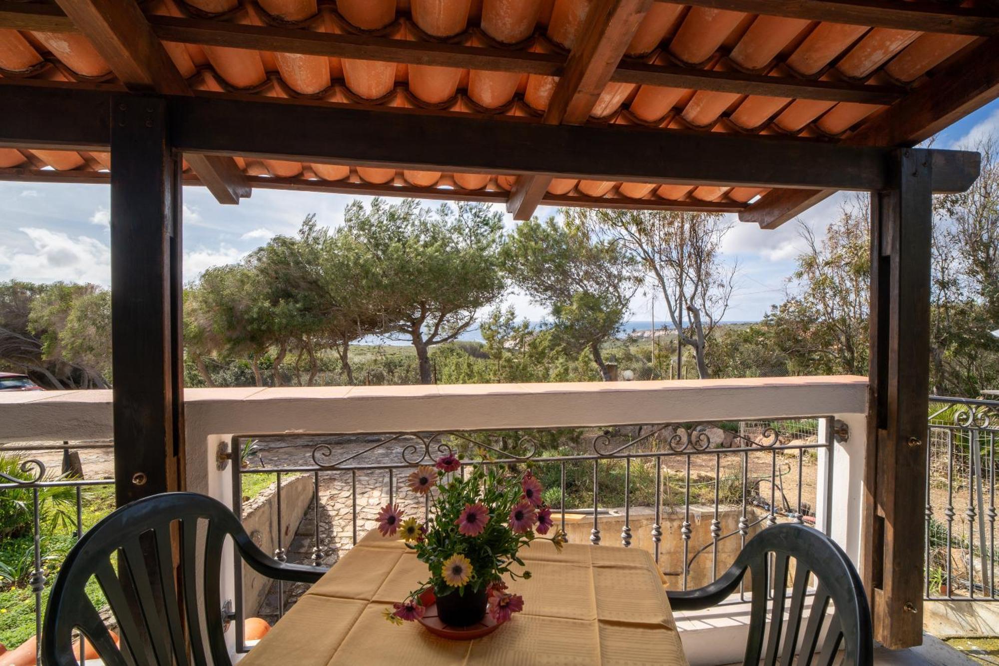 Casa Vacanze Cala Sapone SantʼAntìoco Екстериор снимка